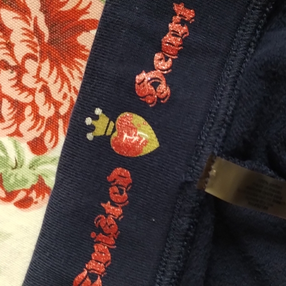 Twisted Heart sweat suit - Picture 11 of 11